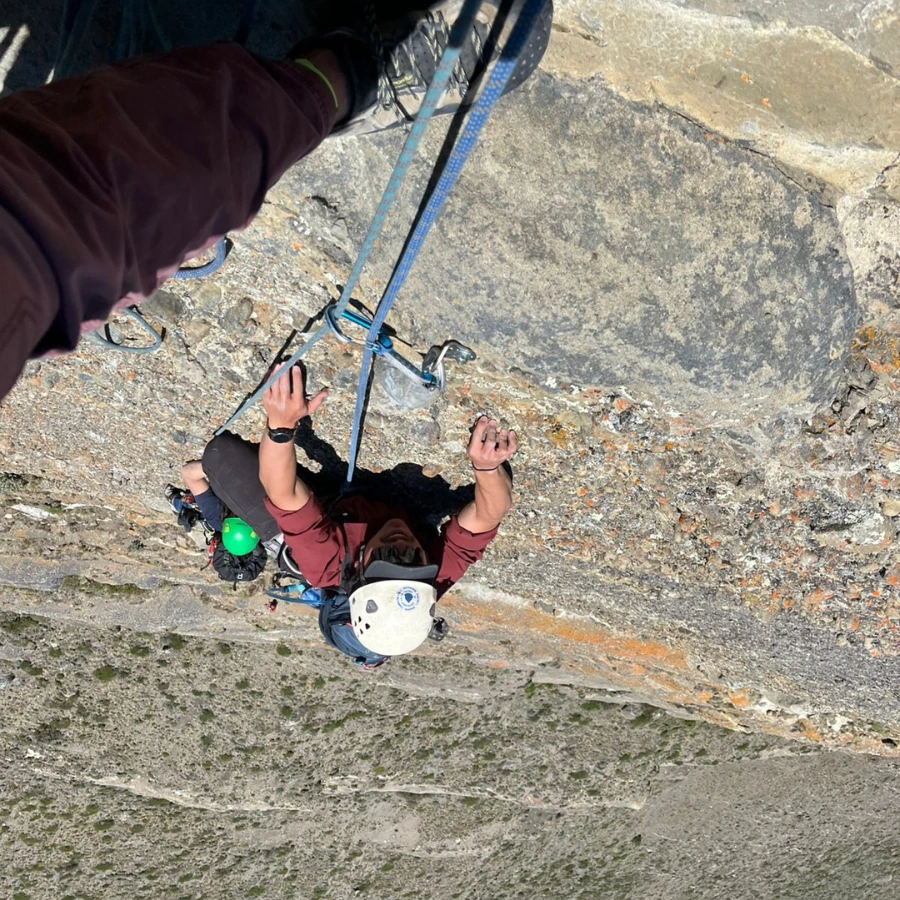 Escalada Monolargo - Temaukel tours 2